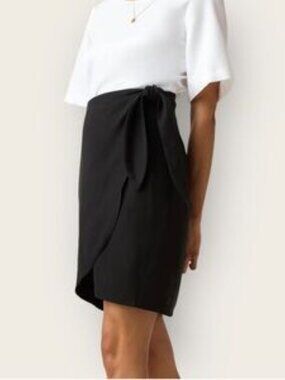 NWT VETTA Wrap Skirt - Skirt Only
